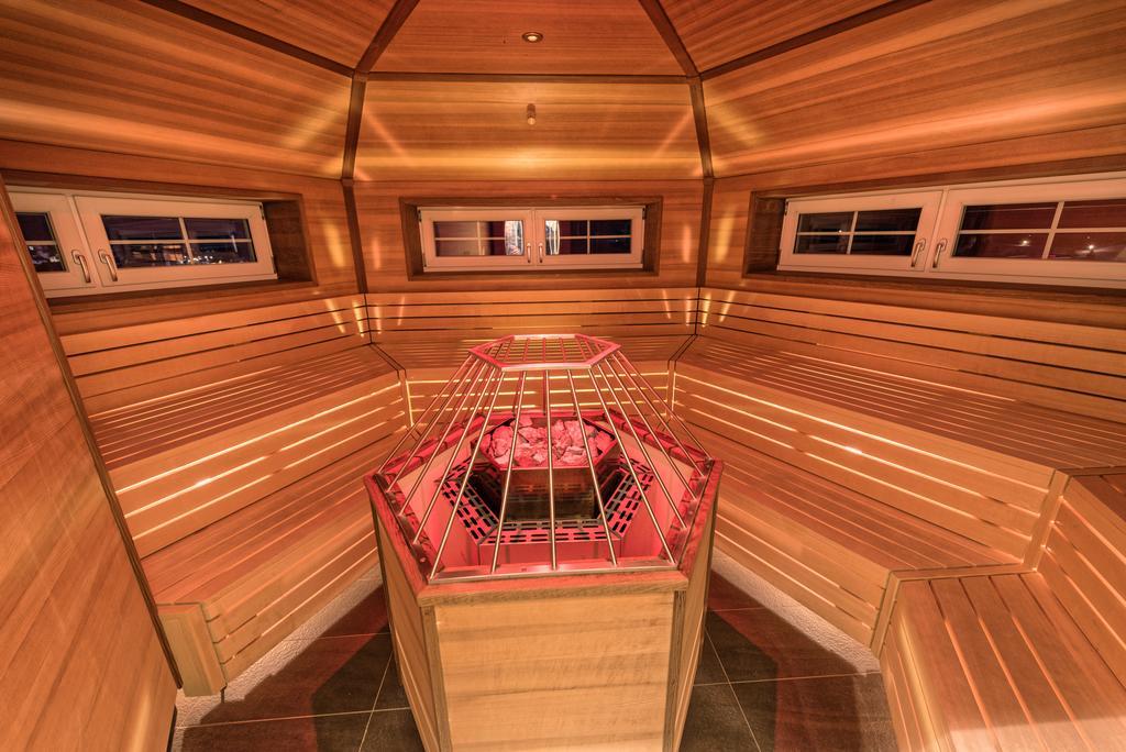 Hotel Jennys Schloessl Серфаус Экстерьер фото